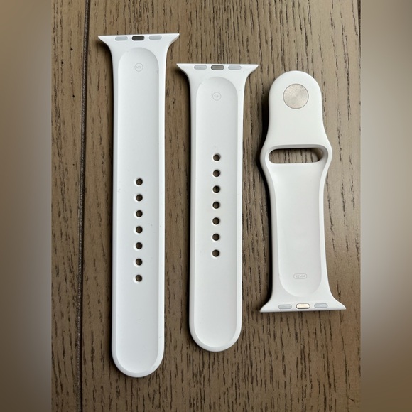 42mm Authentic Apple Watch Straps - Picture 2 of 2